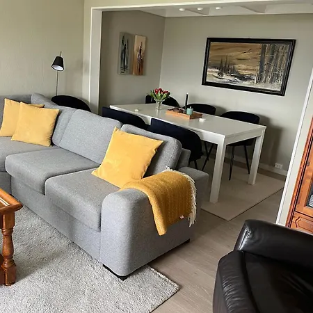 Sjarmerende Og Romslig Bolig, Omgitt Av Vakker Casa vacanze *